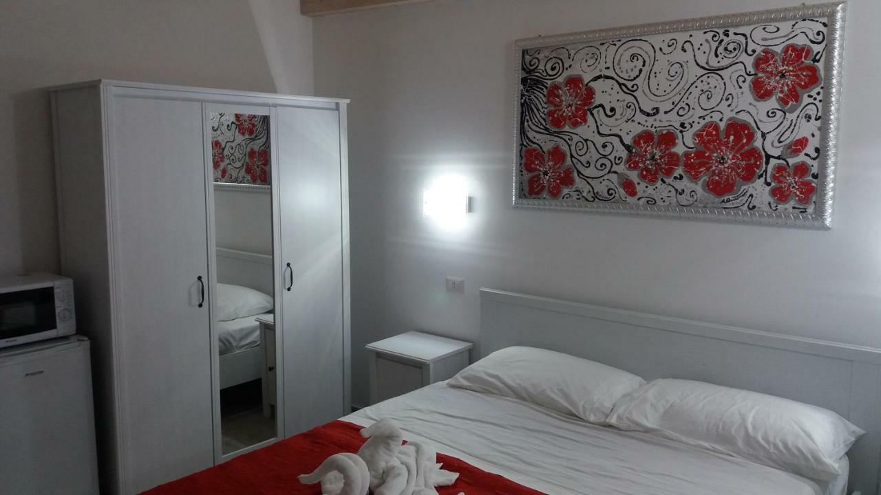 B&B Lady Jolanda Porto Cesareo Zewnętrze zdjęcie